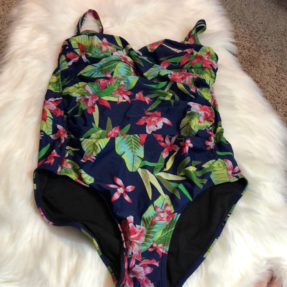Bathing suit